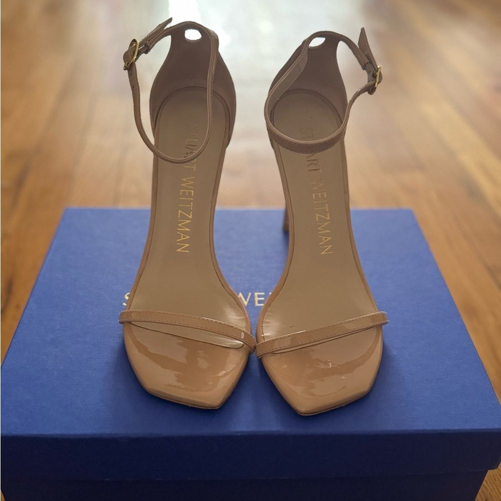 Stuart Weitzman 4” Nude Heels with Minimalist Design and Thin Ankle Strap